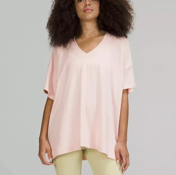 lululemon athletica Tops - Lululemon 'Side Tie' V-Neck Tee